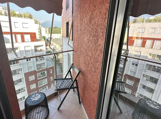 Escape - 1 Apartment *